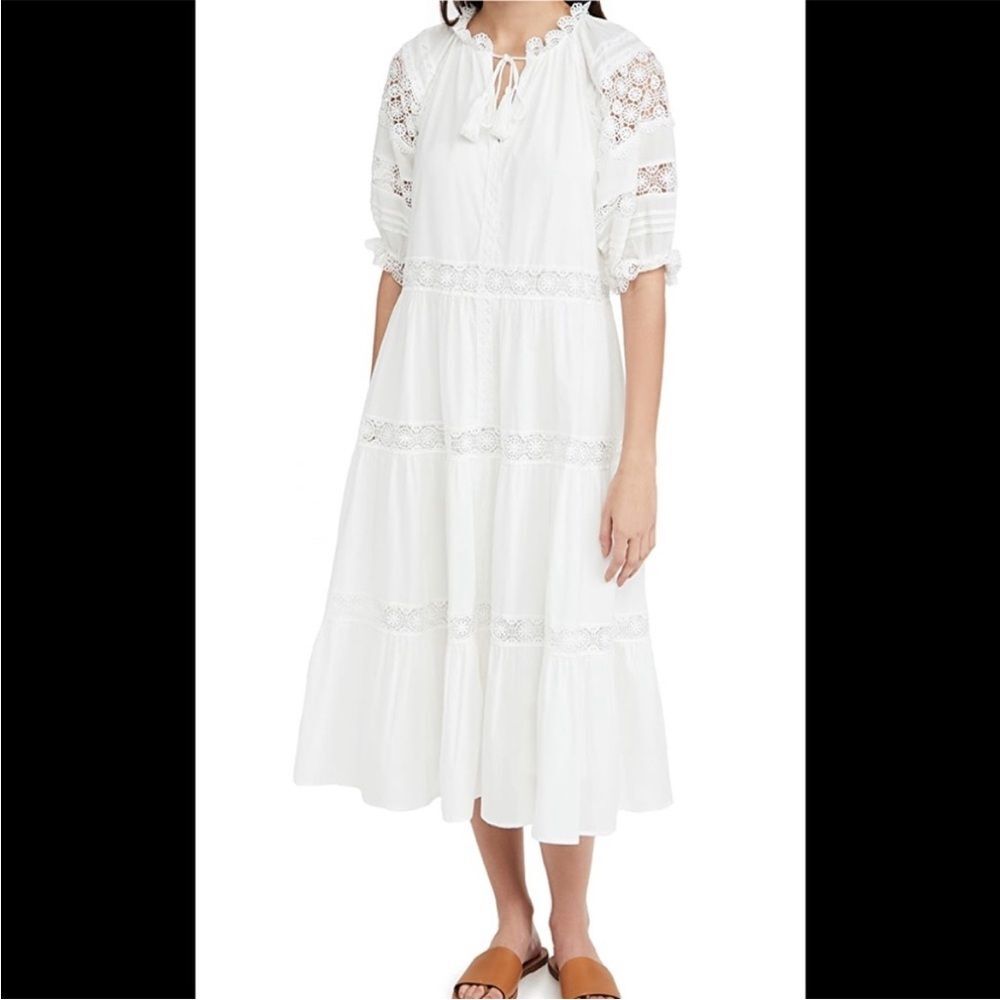 En Saison Lace Dress